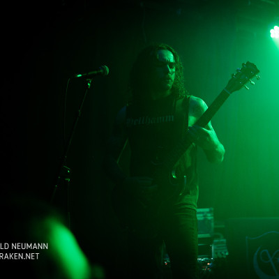 01_Wormwitch
